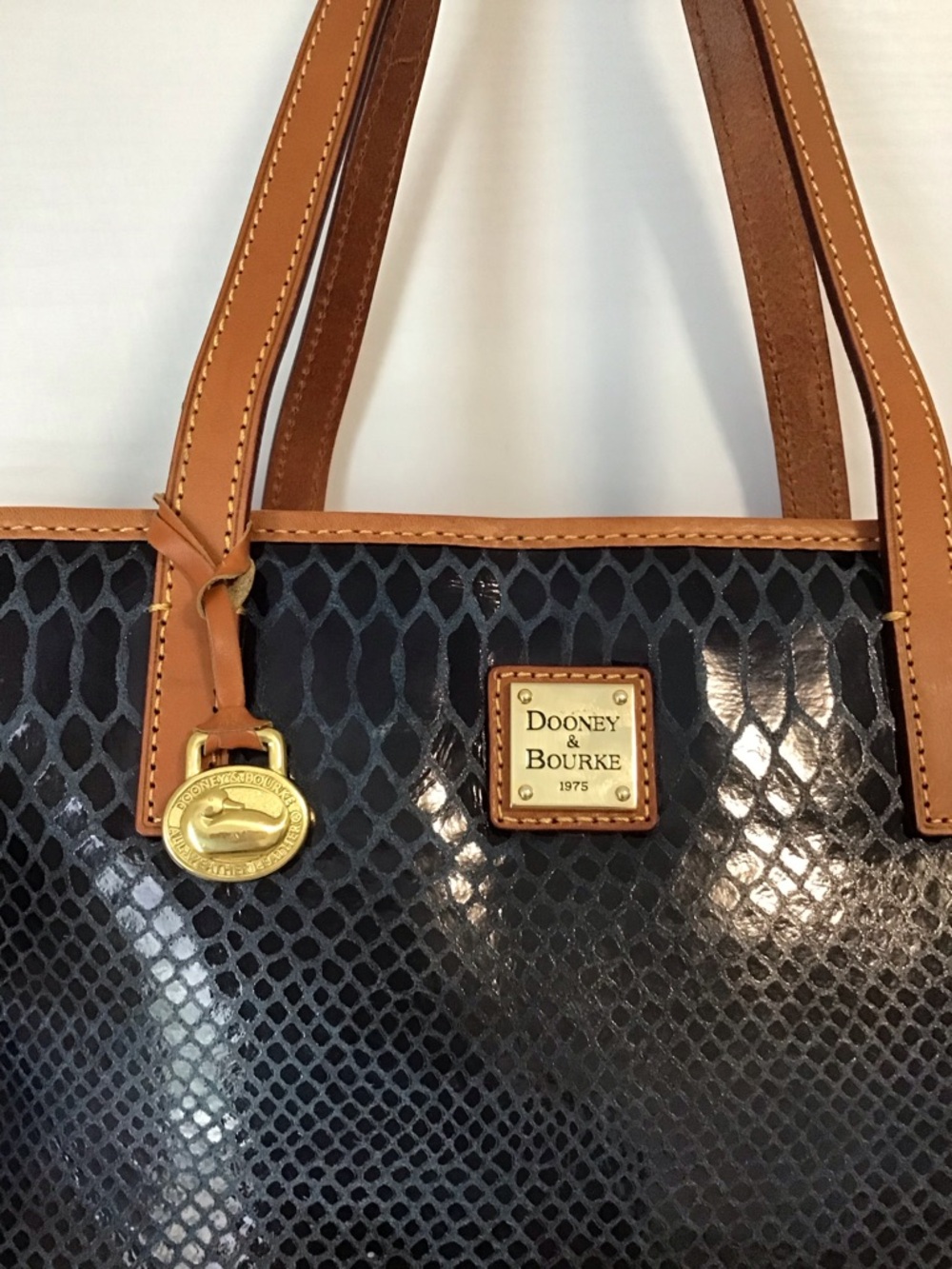 DOONEY & BOURKE Dark Blue Exotic Leather Tan Straps Tote Excellent - Picture 2 of 16